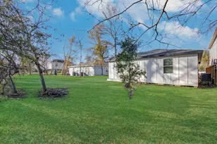 8134 Richland Dr, Houston, TX 77028 - Photo 37