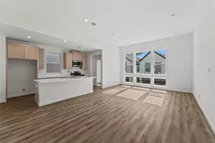 1218 Highland Row Ln, Houston, TX 77091 - Photo 11