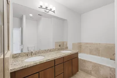5706 Cornish Street #E, Houston, TX 77007 - Photo 35