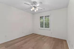 7 Cloud Bank Pl, The Woodlands, TX 77382 - Photo 33