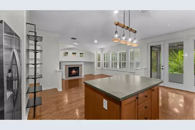 7 Cloud Bank Place, The Woodlands, TX 77382 - Photo 17