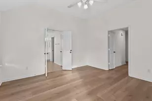 7 Cloud Bank Pl, The Woodlands, TX 77382 - Photo 23