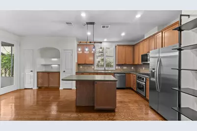 7 Cloud Bank Place, The Woodlands, TX 77382 - Photo 15