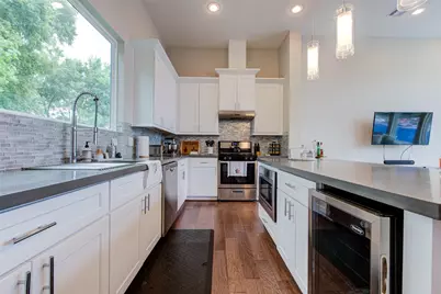 6009 Gardendale Drive #D, Houston, TX 77092 - Photo 5
