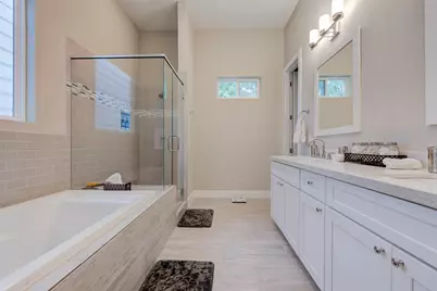 6009 Gardendale Drive #D, Houston, TX 77092 - Photo 11