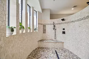4703 Breezy Point Dr, Kingwood, TX 77345 - Photo 21