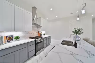 7611 Athlone Drive, Houston, TX 77088 - Photo 37