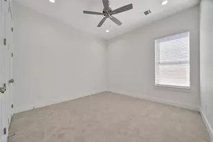 7611 Athlone Dr, Houston, TX 77088 - Photo 33