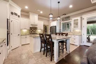 4605 River Valley Dr, Bryan, TX 77808 - Photo 7