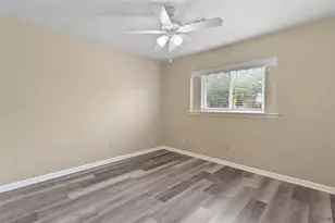 12303 Barryknoll Ln, Houston, TX 77024 - Photo 13