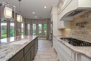 2726 Kingston Bluff Ln, Katy, TX 77494 - Photo 17