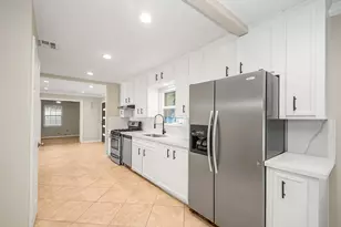 5037 W 43rd St, Houston, TX 77092 - Photo 15