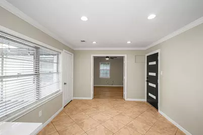 5037 W 43rd Street, Houston, TX 77092 - Photo 7