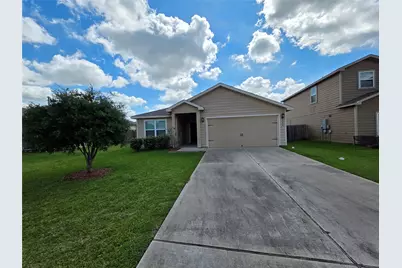 723 Crystal Lakes Drive, Brookshire, TX 77423 - Photo 1