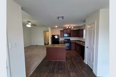 723 Crystal Lakes Drive, Brookshire, TX 77423 - Photo 13