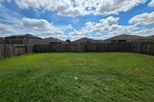 723 Crystal Lakes Dr, Brookshire, TX 77423 - Photo 39