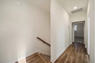 412 W Marlin St, Willis, TX 77378 - Photo 11