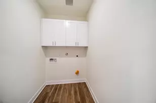 412 W Marlin St, Willis, TX 77378 - Photo 19