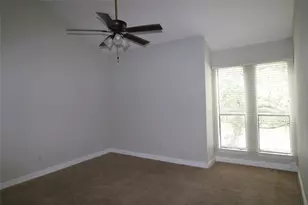 10811 Richmond Ave, Houston, TX 77042 - Photo 13