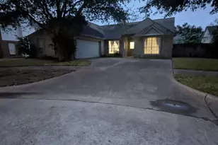 827 Coral Tree Pl, Missouri City, TX 77459 - Photo 3