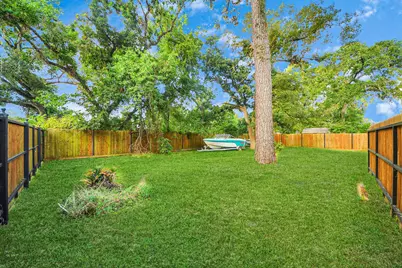 5914 Breland Street, Houston, TX 77016 - Photo 9