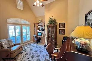 102 Pintail Dr, Clute, TX 77531 - Photo 9