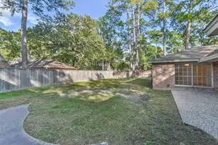 1907 Southern Pines Dr, Houston, TX 77339 - Photo 33