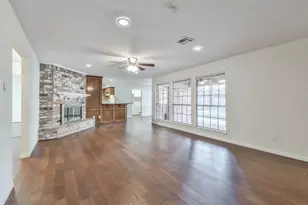 1907 Southern Pines Dr, Houston, TX 77339 - Photo 5