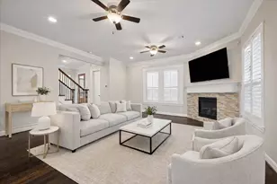 11002 Upland Forest Dr, Houston, TX 77043 - Photo 1