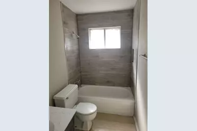 15810 Boonridge Road, Houston, TX 77053 - Photo 9