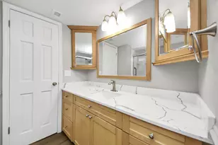 7102 Log Hollow Dr, Houston, TX 77040 - Photo 39