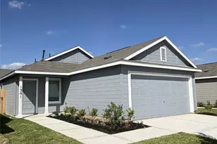 1301 Charlotte Wy, Wharton, TX 77488 - Photo 3