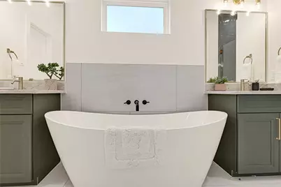 7809 Dyer Street, Houston, TX 77088 - Photo 23