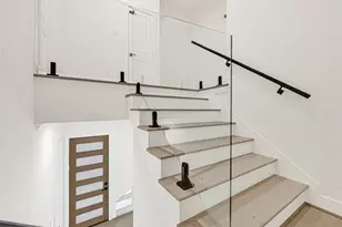 7809 Dyer St, Houston, TX 77088 - Photo 19