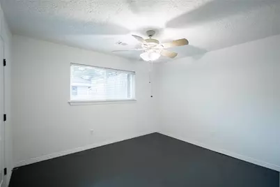 7219 Ridge Oak Drive, Houston, TX 77088 - Photo 35