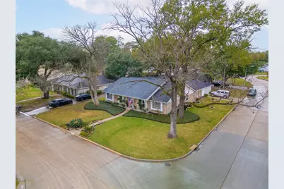 7219 Ridge Oak Drive, Houston, TX 77088 - Photo 49