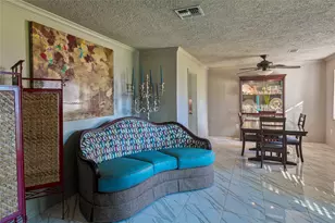 7219 Ridge Oak Dr, Houston, TX 77088 - Photo 5