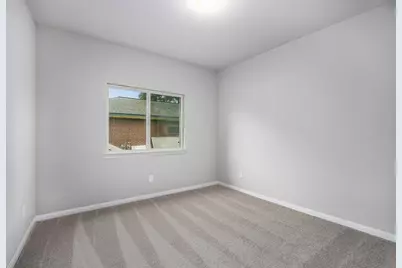 221 Inwood Drive, West Columbia, TX 77486 - Photo 13