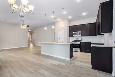 221 Inwood Drive, West Columbia, TX 77486 - Photo 5