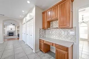 10626 Hillsdale Bridge Ln, Sugar Land, TX 77498 - Photo 25