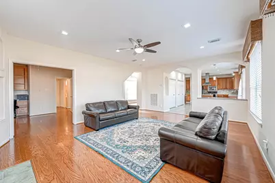 10626 Hillsdale Bridge Lane, Sugar Land, TX 77498 - Photo 15