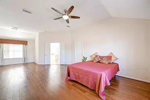 10626 Hillsdale Bridge Ln, Sugar Land, TX 77498 - Photo 37
