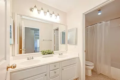10626 Hillsdale Bridge Lane, Sugar Land, TX 77498 - Photo 31