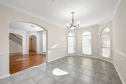 10626 Hillsdale Bridge Lane, Sugar Land, TX 77498 - Photo 9