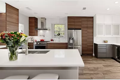 10 Acacia Park Place, The Woodlands, TX 77382 - Photo 13