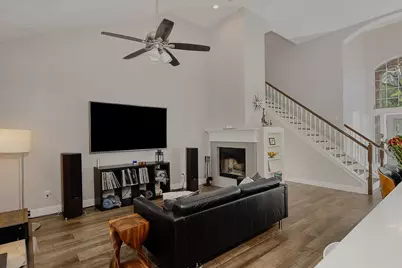 10 Acacia Park Place, The Woodlands, TX 77382 - Photo 11