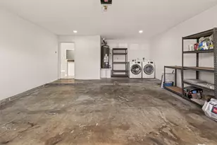 10810 Umber Ct, Houston, TX 77099 - Photo 35