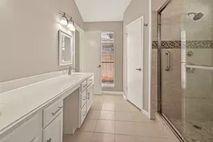 10810 Umber Ct, Houston, TX 77099 - Photo 31