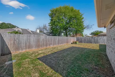 10810 Umber Court, Houston, TX 77099 - Photo 43