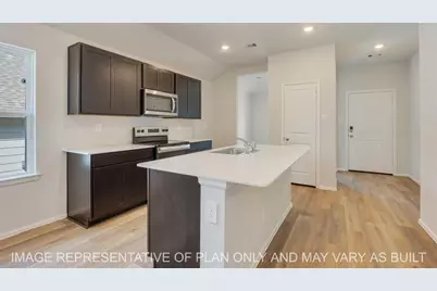 1217 Hickory Grove Street, Brenham, TX 77833 - Photo 5